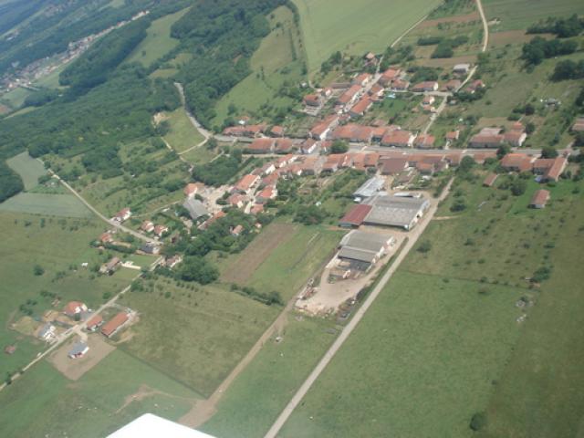 laneuveville devant bayon - vue aérienne