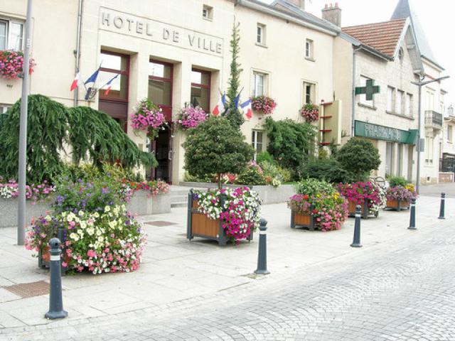 la mairie de laneuveville devant nancy