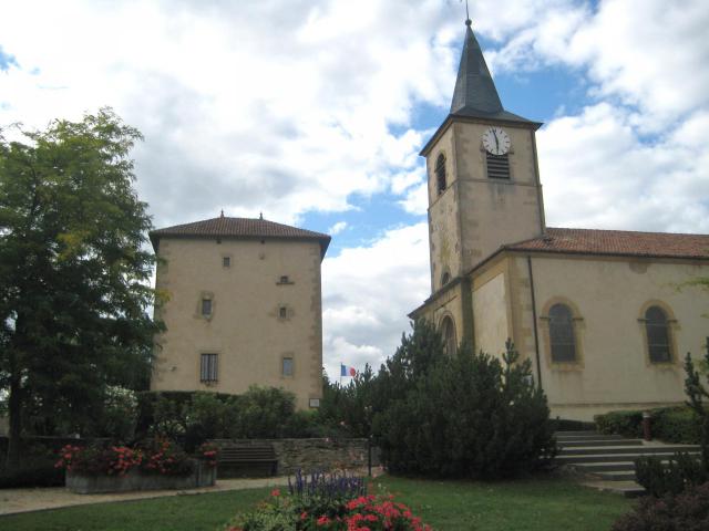 DescriptionTour et eglise Labry.JPG tour mahuet eglise Labry Date 8 août 2011 Source mon appareil photo Auteur Aimelaime…
