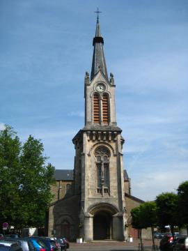 DescriptionEglise de Villerupt.jpg Nouvelle église paroissiale de la-Nativité-de la-Vierge de Villerupt Date 25 juin 2009 Source mon…