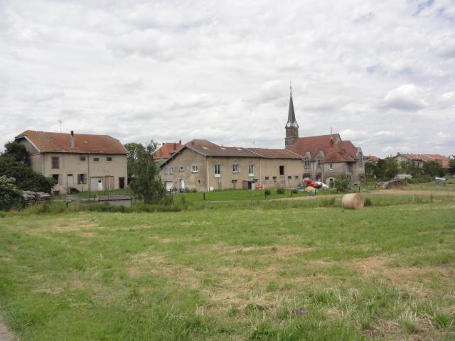 Halloville (M-et-M) vue du village