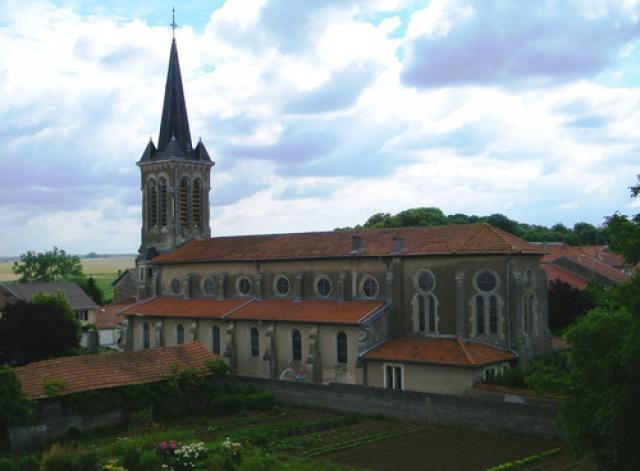 Eglise St Etienne d'Arraye