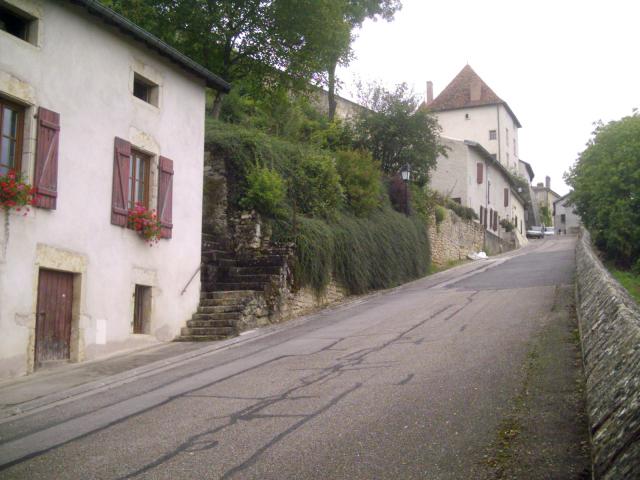 Villey-Saint-Étienne: maison forte