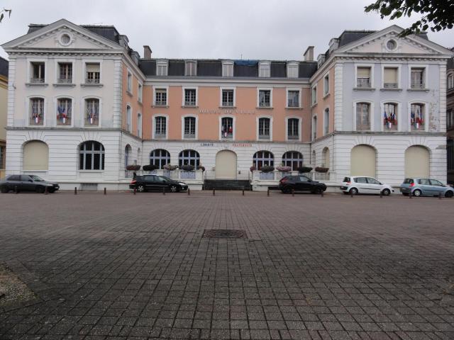 Longwy (Meurthe-et-M.) Hôtel de Ville