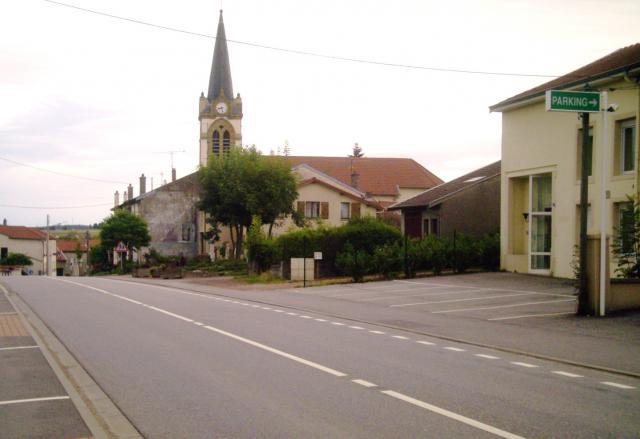 Champenoux rue principale