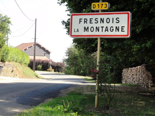 Fresnois-la-Montagne (Meurthe-et-M.) city limit sign