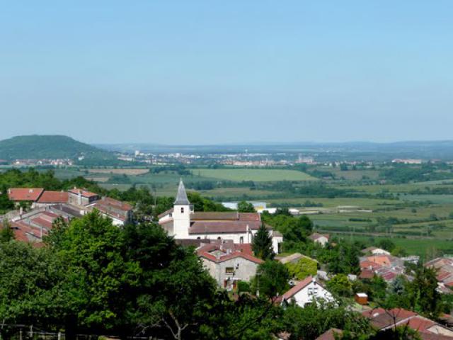 Charmes la Côte