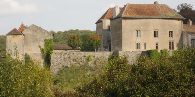 Cet édifice est répertorié dans la base Mérimée, base de données sur le patrimoine architectural français du ministère de la Culture, sous…