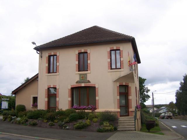 Actuelle mairie de Chénières
