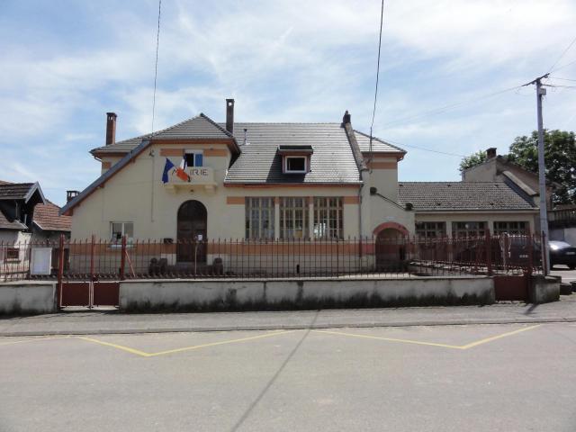 Mignéville (M-et-M) mairie - école