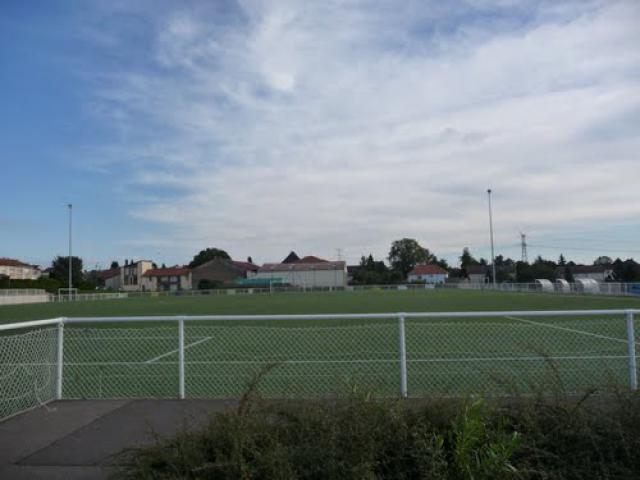 Terrain foot synthétique Sainte Marie aux Chênes