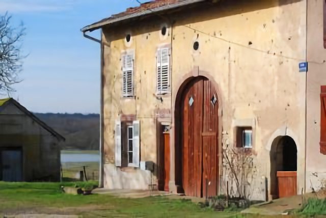 Une ancienne ferme à Manonviller