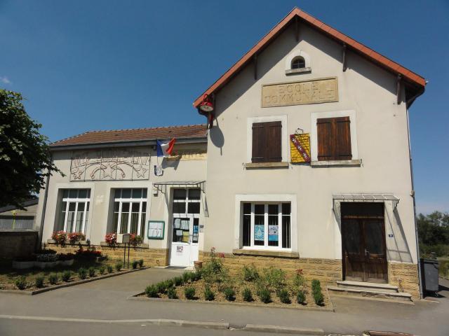 Ville-Houdlémont (Meurthe-et-M.) mairie-école
