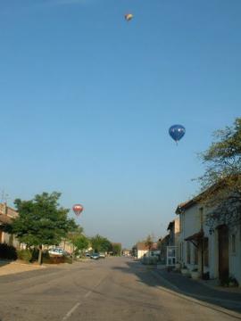Montgolfières à Puxieux
