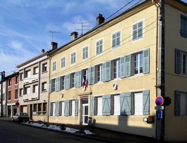 L'hôtel de ville de Bayon
