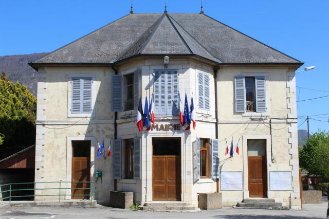 Mairie d'Artemare.
