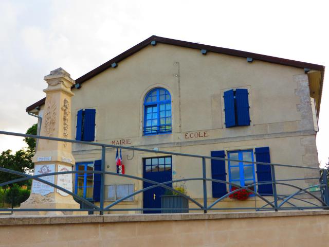Nixéville-Blercourt La mairie