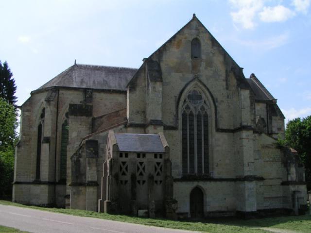 *Abbaye de La Chalade: église, côté gauche