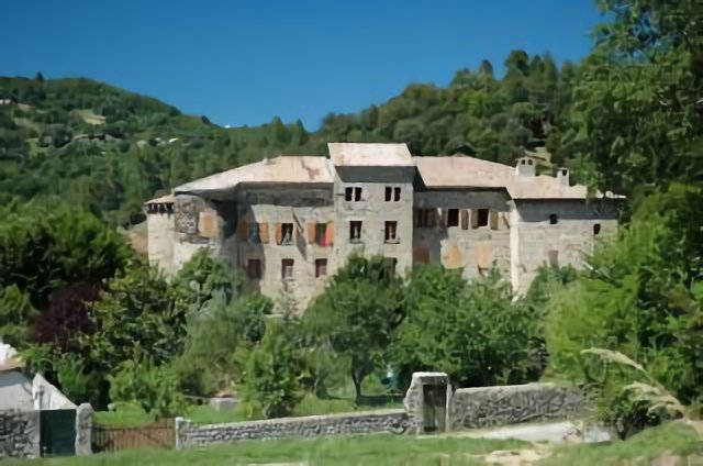 Jaujac, château de Castrevieille