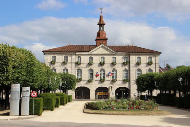 Le conservatoire de musique sur la place Charles de Gaulle