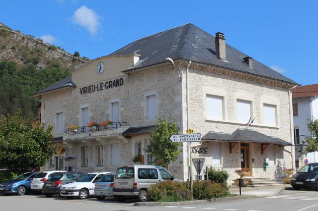 Mairie de Virieu-le-Grand.