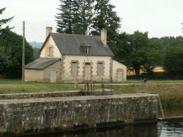 Ecluse 110 Porzo été 2006