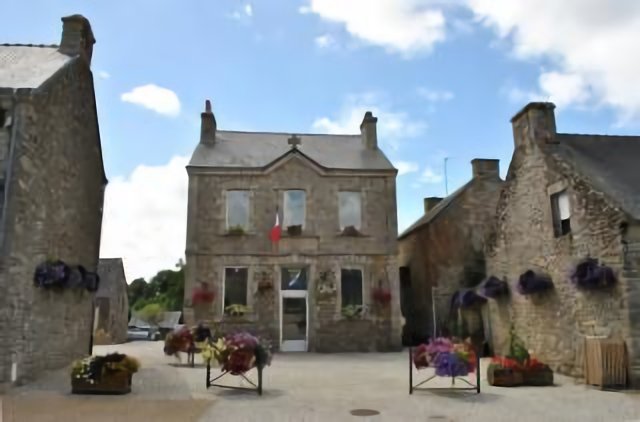 Mairie de Treffléan