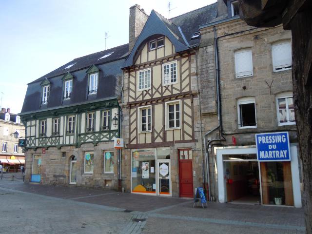Cet édifice est répertorié dans la base Mérimée, base de données sur le patrimoine architectural français du ministère de la Culture, sous…