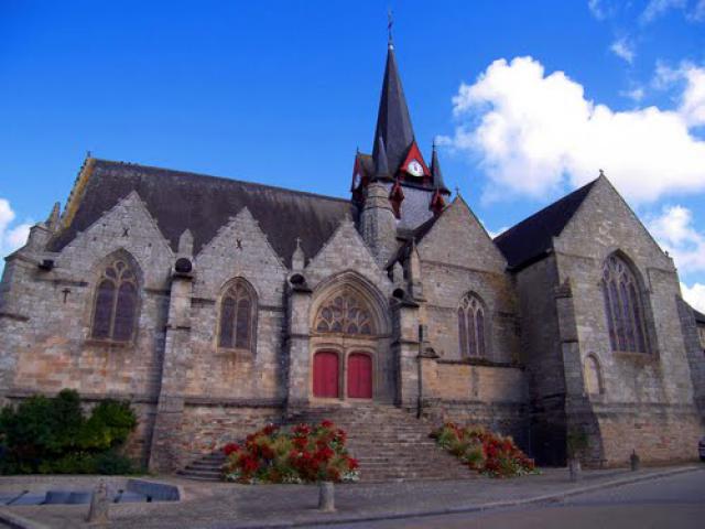 SERENT , eglise MORBIHAN