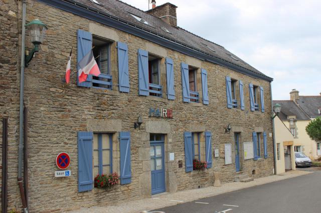Mairie de Quily -Wiki takes josselin 2015