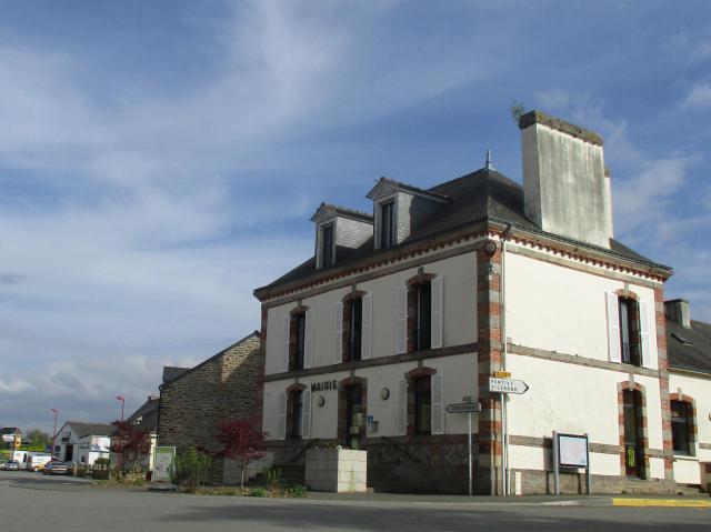 La mairie de Kergrist (56)