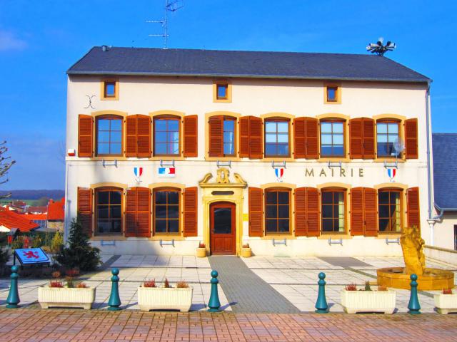 Mairie Roussy Village