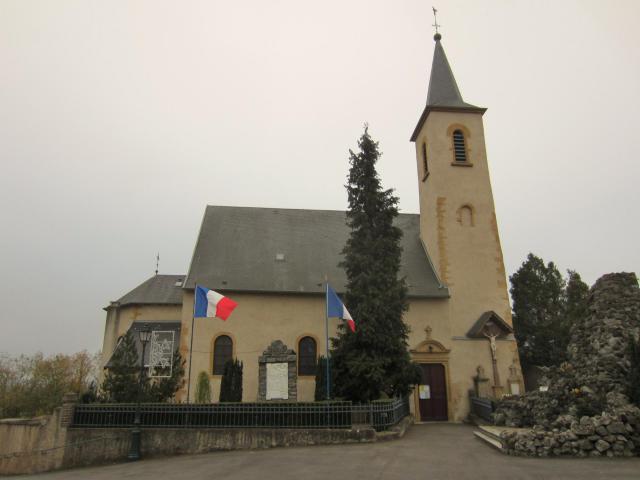 DescriptionEglise Husange.jpg église Husange Date 14 novembre 2011 Source mon appareil photo Auteur Aimelaime Autorisation(Réutilisation…