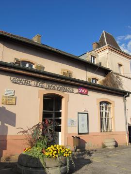 DescriptionGare Hayange.jpg gare Hayange Date 31 août 2011 Source mon appareil photo Auteur Aimelaime Autorisation(Réutilisation de ce…