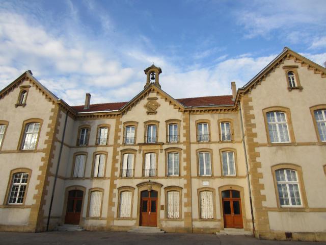 DescriptionAncienne ecole Ars Moselle.jpg ancienne ecole Ars Moselle Date 2 septembre 2011 Source mon appareil photo Auteur Aimelaime…