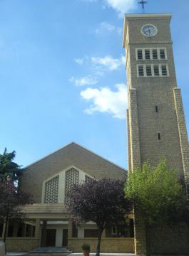 DescriptionEglise Hagondange.jpg eglise Hagondange Date 4 août 2011 Source mon appareil photo Auteur Aimelaime Autorisation(Réutilisation…