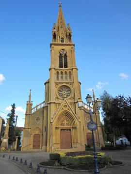 DescriptionEglise St Gorgon Moyeuvre.jpg eglise St Gorgon de Moyeuvre Date 19 septembre 2011 Source mon appareil photo Auteur Aimelaime…