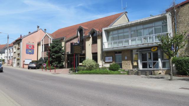 Mairie et Poste de Grosbliederstroff.