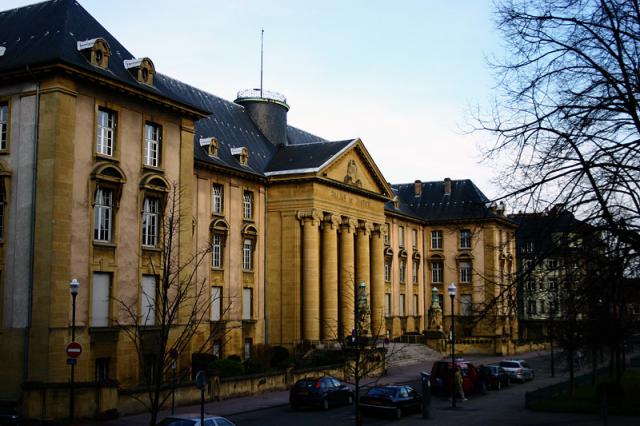 "Palais de Justice" in Saareguemines