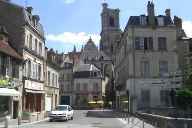 Clamecy richting Centre Ville (Trudi)