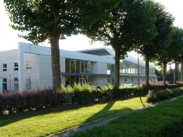 Centre nautique "Liberté", boulevard de la Liberté à cambrai (Nord, France)