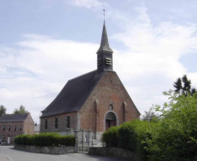 Hecq Center of the village