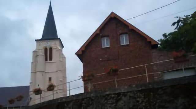 L'église aux géraniums