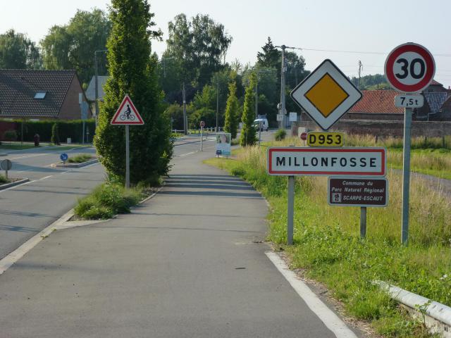 Millonfosse (Nord, Fr) city limit sign