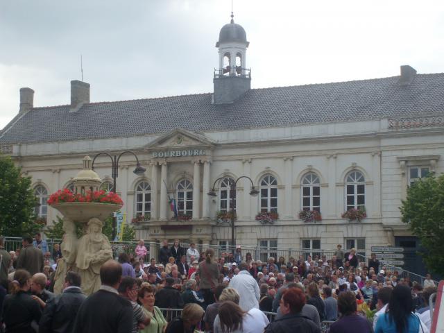 Mairie de Bourbourg lors de la fête de Gédéon