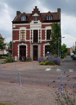 L'ancienne mairie, de Lezennes Nord (département français).