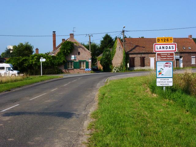 Landas (Nord, Fr) city limit sign