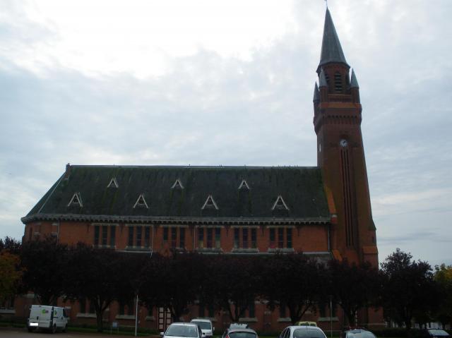 Vue de l'église de Méteren.