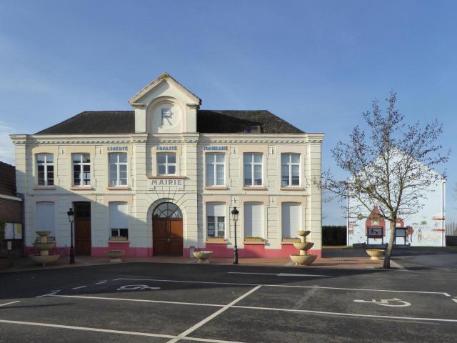 La mairie Marquillies Nord.- France.