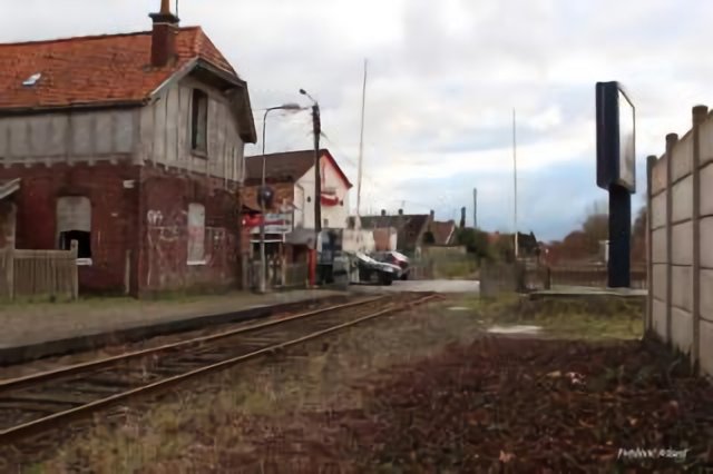 LA GARE DE TRESSIN